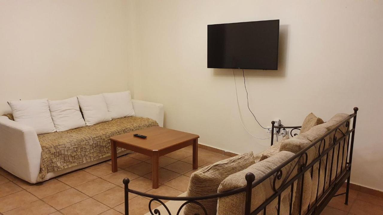 Appartement Frigano 1 à Stoúpa Extérieur photo