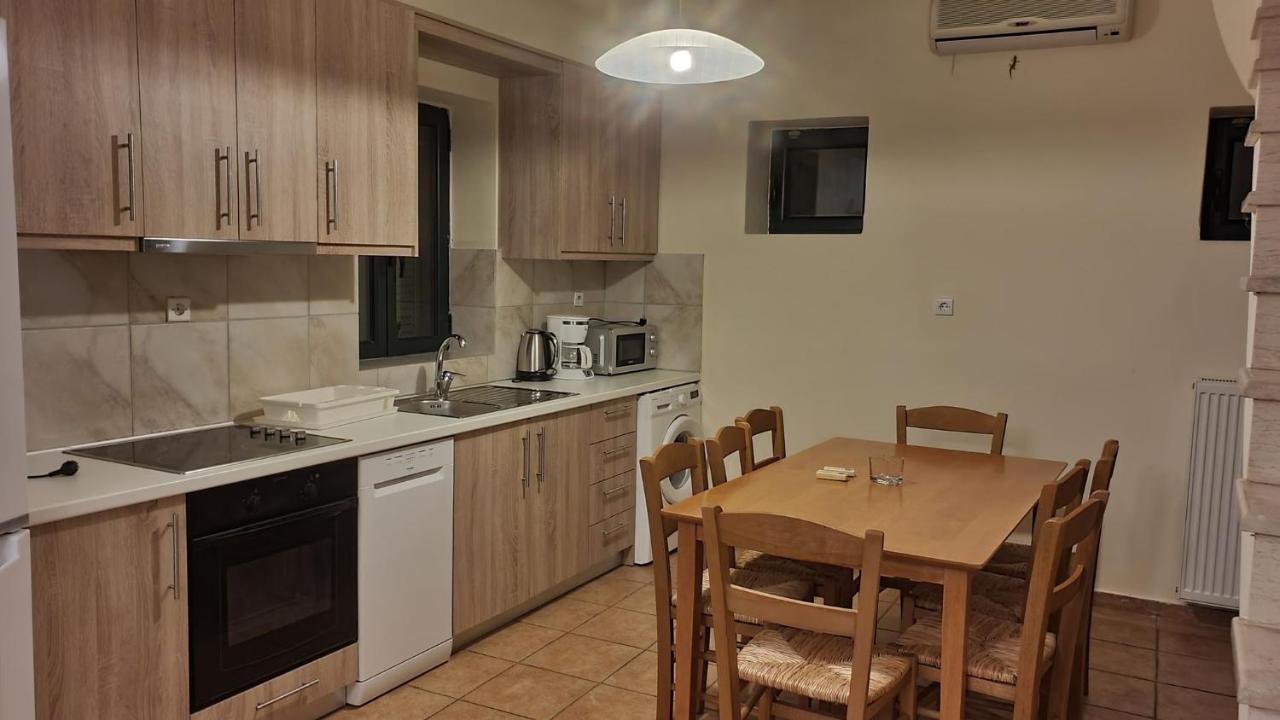 Appartement Frigano 1 à Stoúpa Extérieur photo
